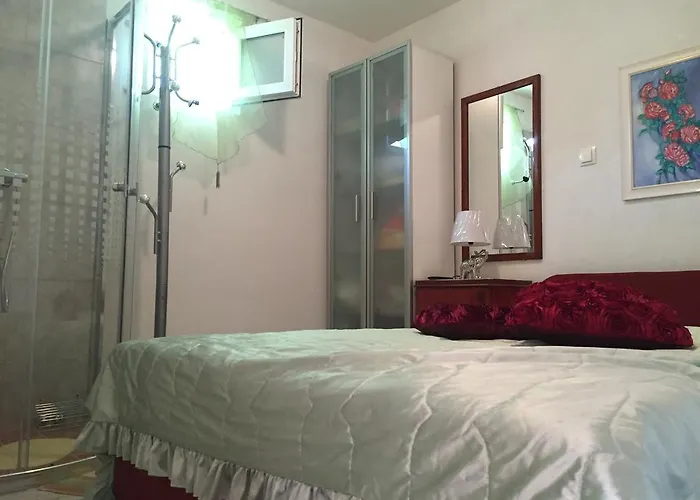 Greis Apartman Ražanj